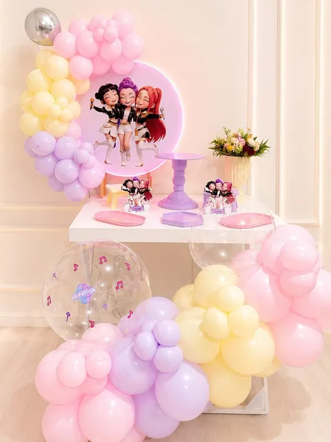 Festa Realizada Guerreiras do K-Pop (Huntrix) - Kit Premium